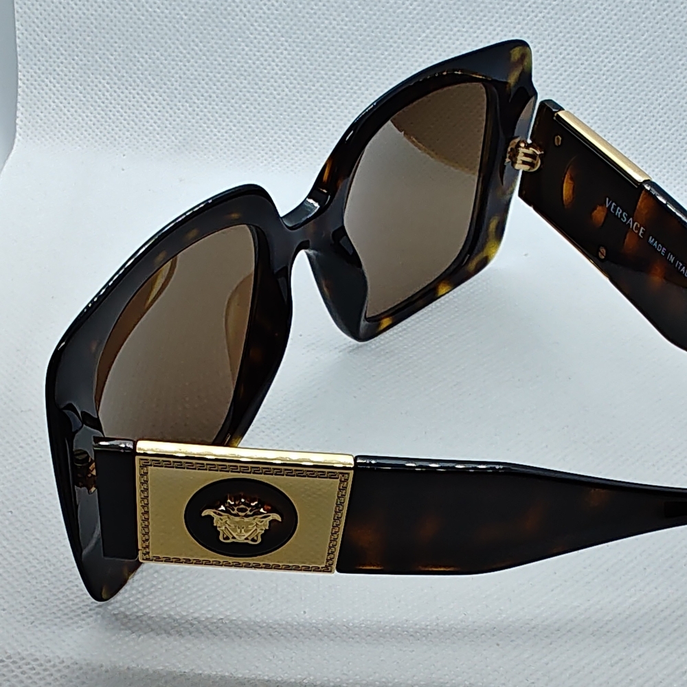 Versace Tortoise Shell Dark Brown Havana Sunglasses Gold Detail. Warranty, Box